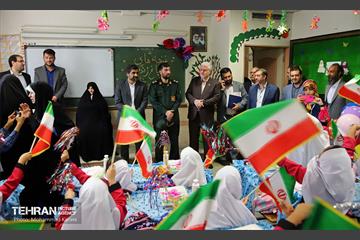 جشن شکوفه‌ها در منطقه ۱۶ 3