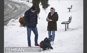 تفریحات برفی در پارک پردیسان تهران 5