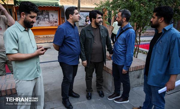 مراسم رونمایی از یادبود خبرنگاران شهید غزه در خانه روزنامه‌نگاران شهر 42