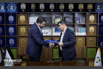مراسم امضاء سند همکاری بین سازمان زیباسازی و سازمان دهیاری ها و شهرداری ها 20