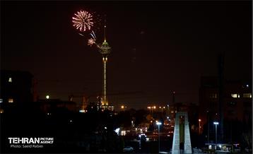 نورافشانی جشن ۲۲ بهمن 4