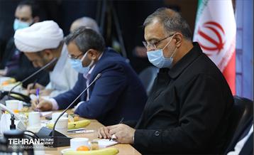 نشست هم اندیشی شهردار تهران با نخبگان منطقه 10