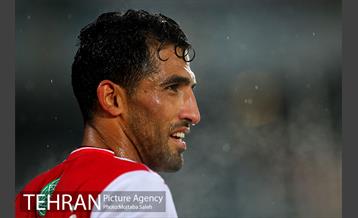 دیدار تیم های فوتبال پرسپولیس و صنعت نفت 13