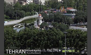 میدان آزادی‎ 13