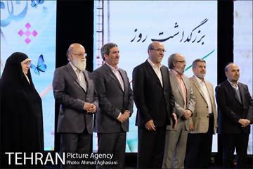 تجلیل از کارگران نمونه شهرداری تهران 27