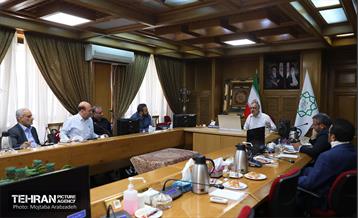 جلسه بررسی کلان‌پروژه‌های بازار گل و شن‌چاله‌ها 15