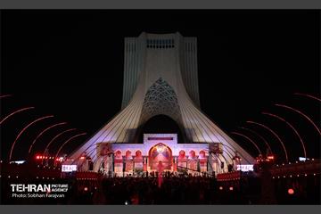 آئین بدرقه زائران اربعین در میدان آزادی 51