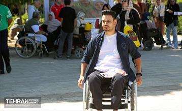 نوزدهمین عید دیدنی معلولین شهر تهران  36