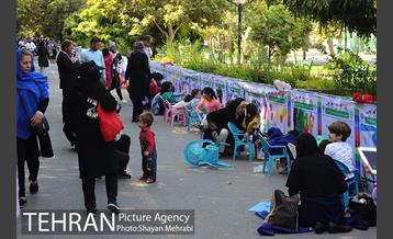 جشنواره طولانی ترین نقاشی کودکان 4