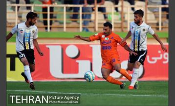 دیدار سایپا و سپاهان در لیگ برتر فوتبال 7