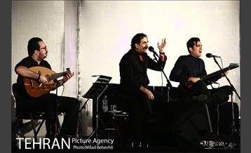 کنسرت شهرام و حافظ ناظری در محوطه باز برج میلاد‎ 11