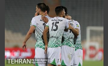 دیدار تیم های فوتبال استقلال تهران و ذوب آهن اصفهان 15