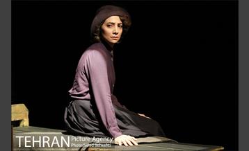 نمایش اکتبر 1942 پاریس 15