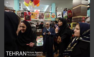 هشتمین دوره ی اهدای نشان لاک پشت پرنده 25