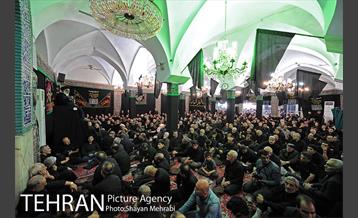 حضور شهردار تهران در مراسم عزاداری تاسوعای حسینی، بازار تهران 25