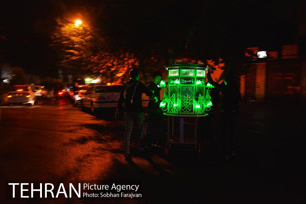 شب تاسوعای حسینی در شهر  25