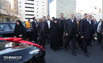 آیین رونمایی از تاکسی‌های برقی  1