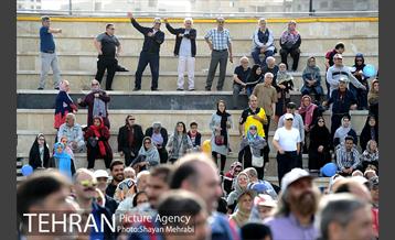 ششمین همایش پیاده روی خانوادگی بازنشستگان شهرداری تهران با حضور شهردار تهران 40