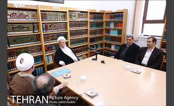 دیدار شهردار تهران با آیت الله العظمی مکارم شیرازی 2
