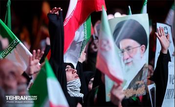 اجتماع مردم در هفتمین روز شهادت رهبر انقلاب اسلامی 16