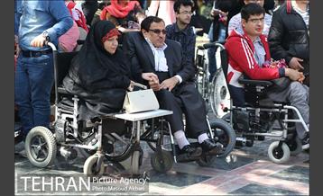 مراسم عیدانه معلولان در پارک بعثت 37