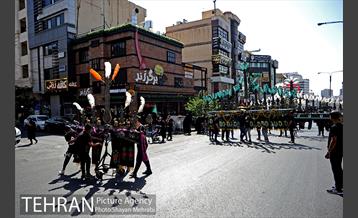 عزاداری عاشورا در میدان شهید طهرانی مقدم 1