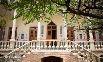 خانه مقدم 49