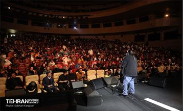 کنسرت رضا صادقی برای کودکان کار 7