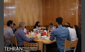 حال و هوایی از افطار تا سحر در حرم شاه عبدالعظیم حسنی 19