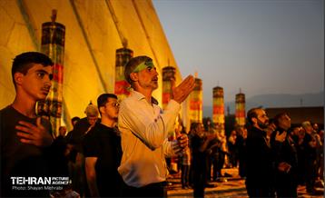 اجتماع امام حسنی ها در میدان آزادی 30