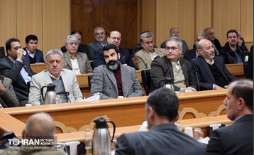 نشست هم‌اندیشی هیئت رئیسه اتاق اصناف تهران، روسای اتحادیه‌های صنفی تهران و هیئت امناء بازار تهران با شهردار تهران 60