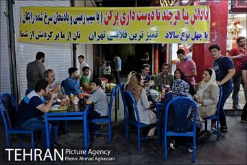 شبهای پر هیاهوی چهاراه گلوبندک 27