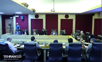 نشست مدیرعامل سازمان حمل و نقل ترافیک با شرکت‌های دانش‌بنیان 14