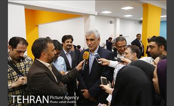 بازدید شهردار تهران از کارخانه نوآوری 21