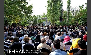 وداع باشکوه مردم با عباس کیارستمی 6