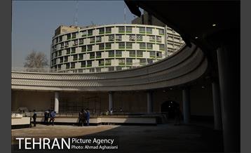 بازدید هنرمندان از بروژه بلازای ولیعصر 9