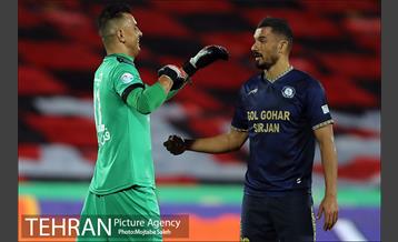 دیدار تیم های فوتبال پرسپولیس و گل گهر 2