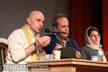 اکران و نقد فیلم سینمایی رگ خواب در دانشگاه امیرکبیر‎ 14