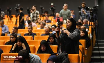 نشست خبری علیرضا زاکانی شهردار تهران 9