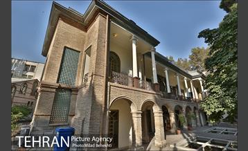 افتتاح نماشگاه آثار و رونمایی کتاب ناصر اویسی‎ 3