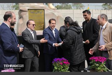 رونمایی از تندیس ابوعلی سینا 9