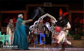 دومیـن شب سوگواره تعزیه‌خوانی «شبیه حسین(ع)» 24