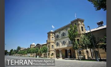 میدان مشق (باغ ملی) 19