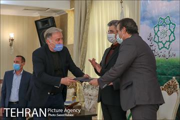 مراسم درختکاری به مناسبت یادبود همکاران جانباخته کرونا در شهرداری تهران 23