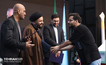 اختتامیه پنجمین جایزه داستان تهران 12