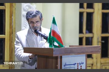 نشست شهردار تهران با اهالی شعر و ادب 34