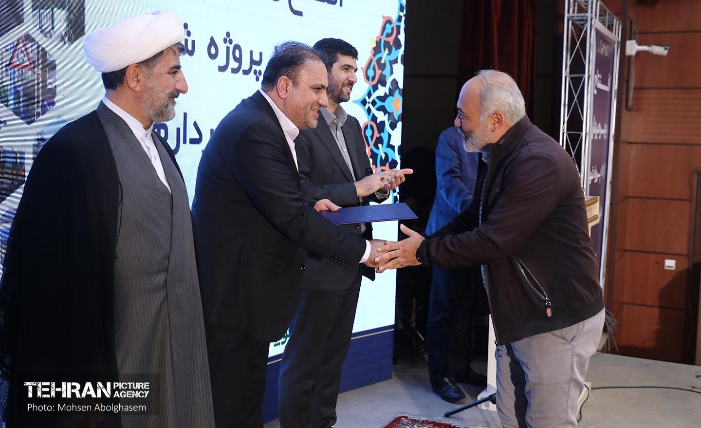 افتتاح از ۱۸۷ پروژه شهری از دومین دوره طرح من شهردارم در منطقه ۴ 5