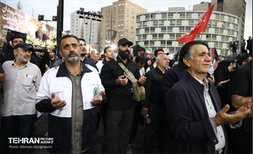 اجتماع امام رضایی‌ها برای شهادت خادم الرضا 52