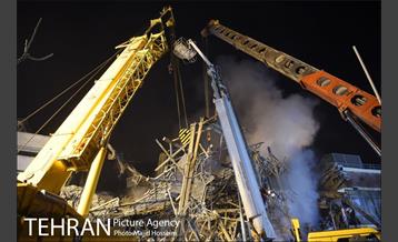 امداد رسانی شبانه در حادثه پلاسکو 19