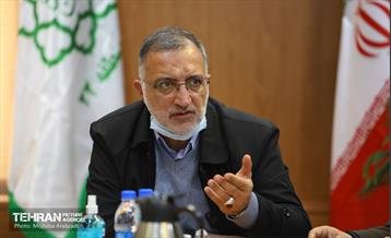 نشست هم اندیشی شهردار تهران با نخبگان منطقه 22